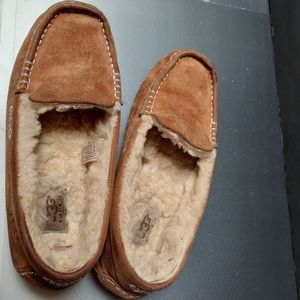 UGGS Ansley driving shoes slippers